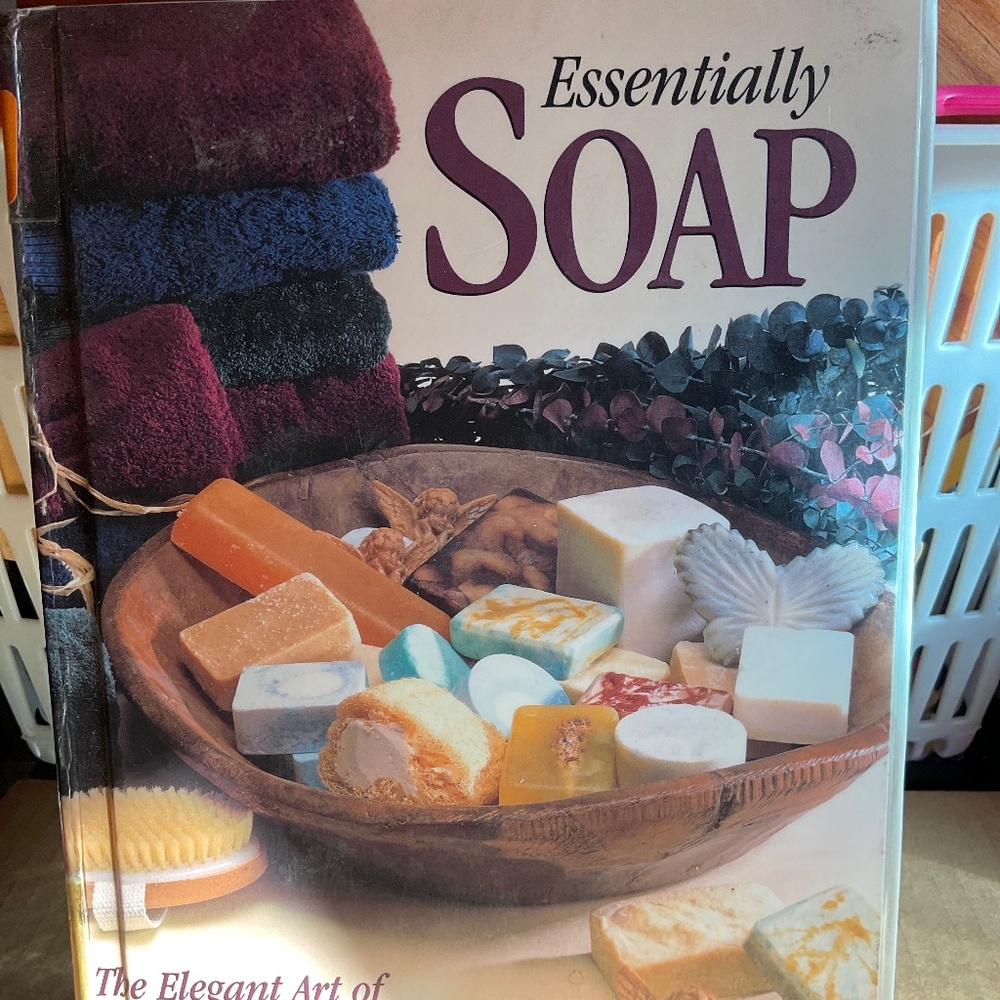 Book - Essentially Soap by Dr. Robert McDaniel. H246